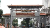 Hayam Wuruk Glodok Jakarta, Pusat Kuliner dan Belanja di Tengah Proyek Infrastruktur Besar